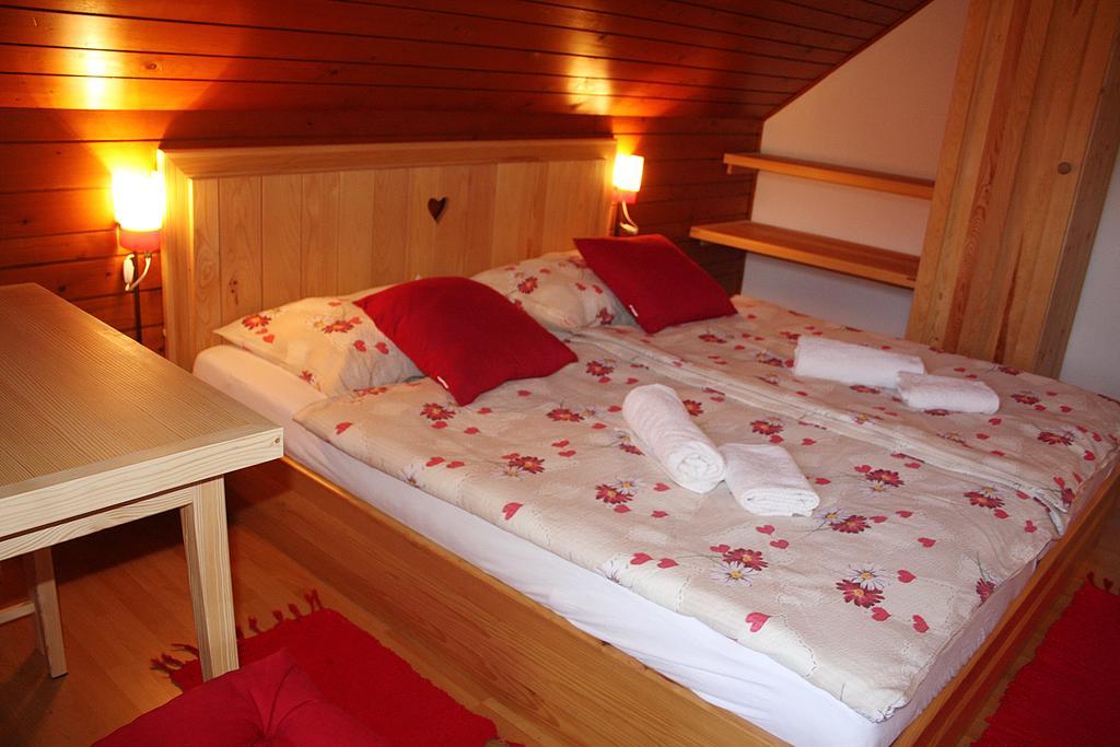 Apartments And Rooms Cerkovnik Bohinj ภายนอก รูปภาพ